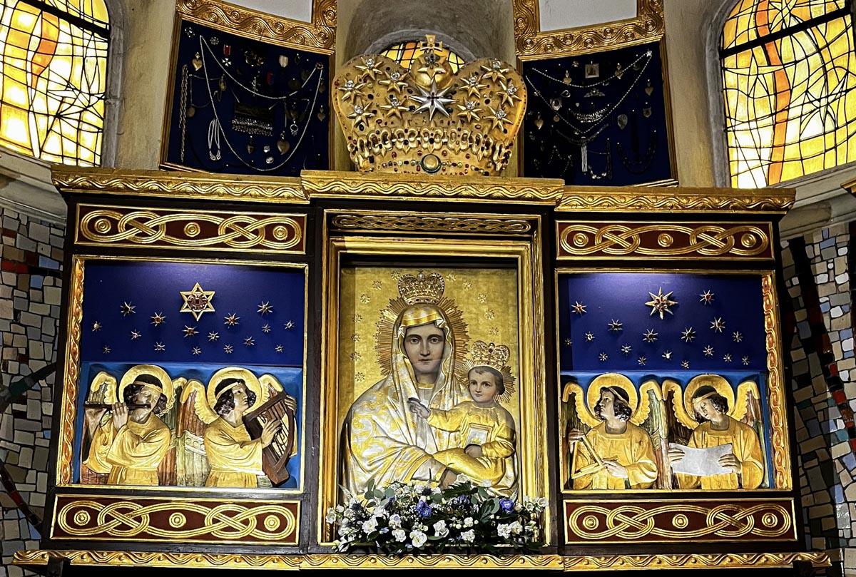 Matka Boża Łaskawa